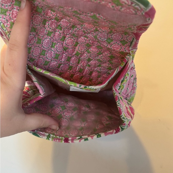 Vera Bradley Pink & Green Quilted Bag pinwheel pattern. - Picture 9 of 9
